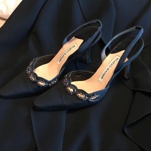 Holiday ready! Gorgeous black shoes